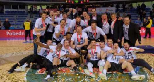 FINALE KOŠARKAŠKOG KUPA RADIVOJA KORAĆA 2018: Partizan iznenadio Zvezdu i uzeo trofej